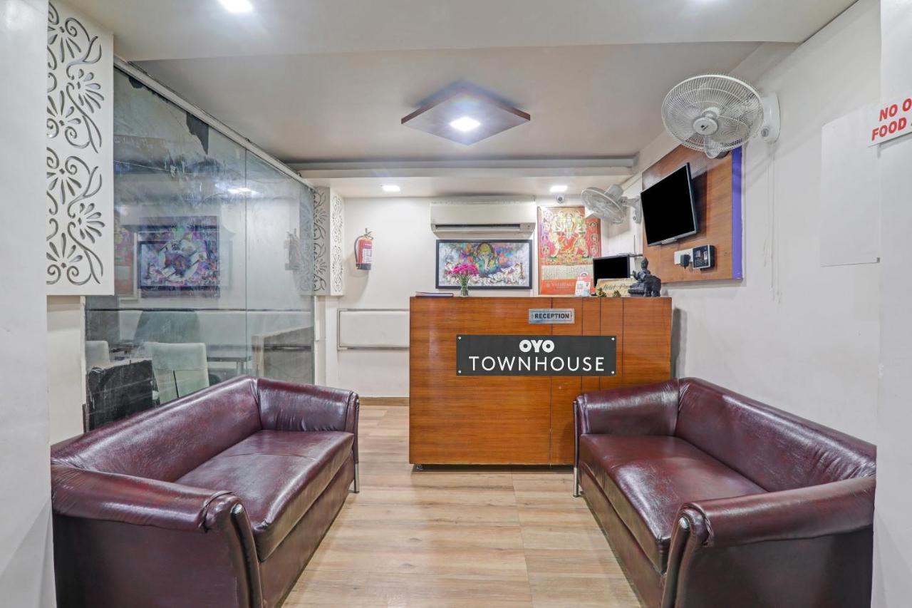 Townhouse 1150 Hotel Dayal Palace Chinhat Luaran gambar